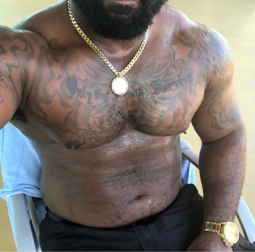 tattedsavage88:  Sexy man