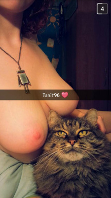 tanit96:  ❤️‍ - my Snapchat name: Tanit96