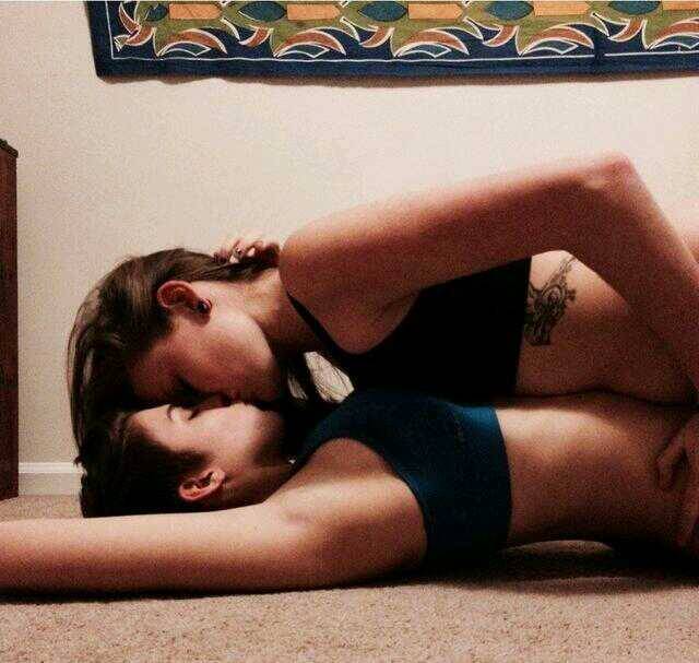 my-mrs-and-mrs:  my-mrs-and-mrs.tumblr.com follow for more 