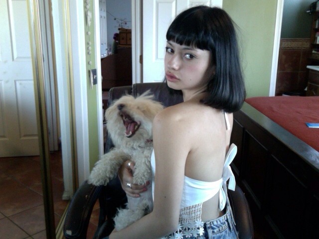 jarofcunts:  Home alone as fuck gunna go drink a margarita or something 