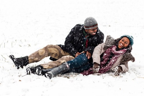 principleeleven:  thechanelmuse:  A Couple Had Their Engagement Photos Taken In the Blizzard and They’re Incredible While most of us were getting ready to spend the weekend inside, waiting out the blizzard, Felicia Sam and David Nartey were getting