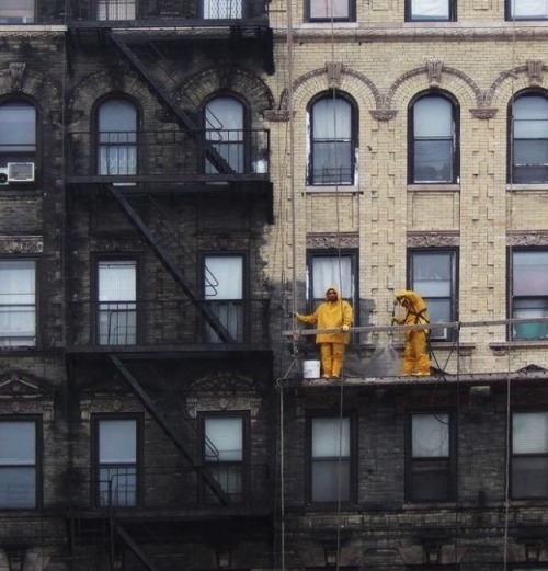 buzzfeed: Power wash porn makes me weak in the knees. 