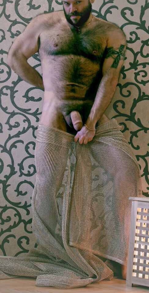 clarke380:  Gorgeous man 