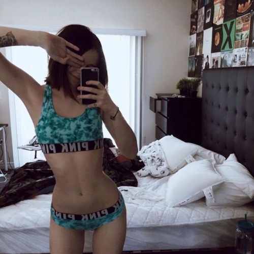 etheralskinny: summer thinspo (i’m open to requests) reminder: sucking! in! isn’t! thin! you have to