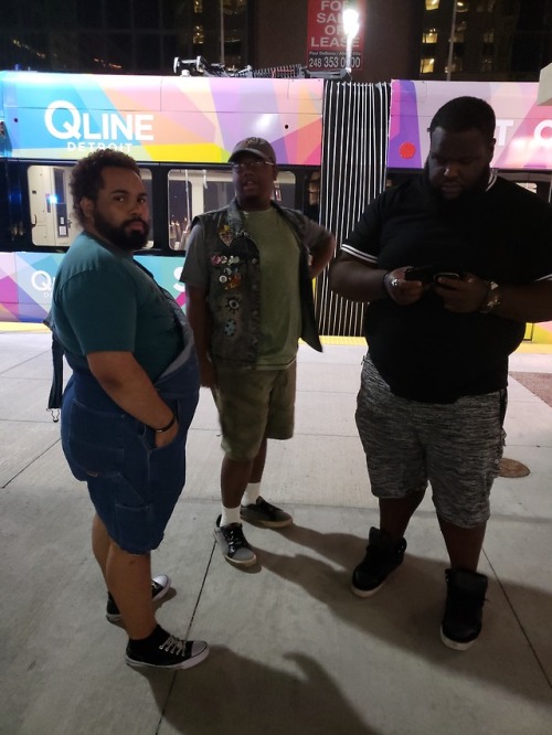 puppersunny:  Few pics from my trip to Detroit… I’m the one in the vest lookin sassy. The one in the overalls is my alpha and in the black shirt is one of my Dads, other one is taking the pic. We are a fun bunch.