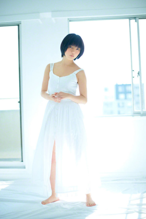 Under The Sheets - Erina Mano (真野恵里菜) 