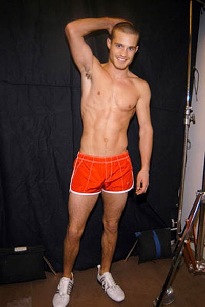 221 shortslover:  Ambrose Olsen 