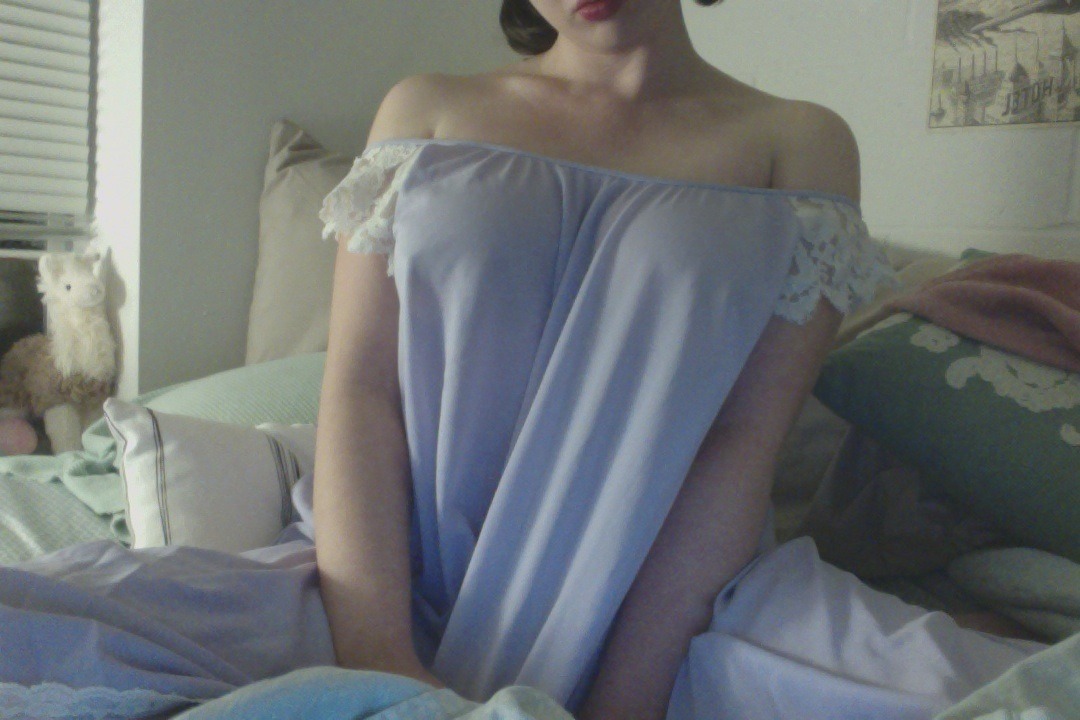 schoolgirldaydreams:  Virgin baby (blue veins), pink and sticky. 