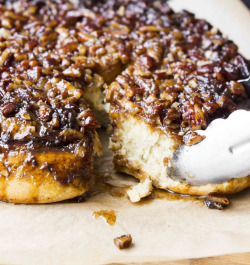 fullcravings:  Vegan Salted Caramel Pecan