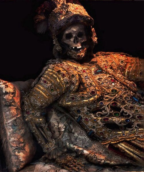 tfa95dbs:Jewelled Skeletons from Europe.  St. Gratian St. Maximin St. Vitalian St. Alexander St. Vic