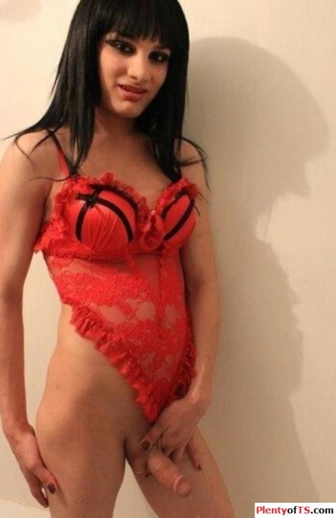ladyboysexshemale:  