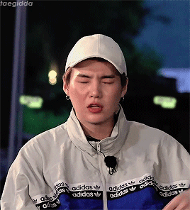 Red (drunk) Yoongi