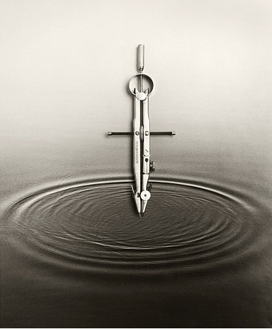staceythinx:  The wonderfully clever work of Chema Madoz 