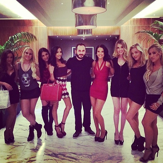 chloeamourxxx:  Last night’s crew, The Lansky Crew #GregLanskyphoto #ff #FridayNight