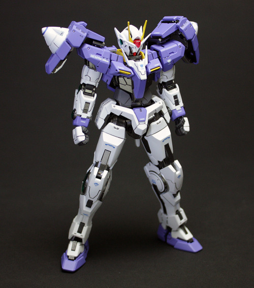 gunjap:  RG 1/144 00 RAISER Painted Build: Photoreview No.22 Big Size Imageshttp://www.gunjap.net/site/?p=244130