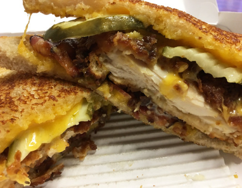 As reasonably-priced food options continue to dwindle in midtown Manhattan, grilled cheese chain Mel