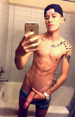 betosgaylatinmenfan:  Ajay for Latinboyz Latinboyz 30 day membership only ร.99.  Please use the banner at the top of my page.  It helps me out a little bit.  Thanks! Beto’s Corner http://betosgaylatinmenfan.tumblr.com/ 