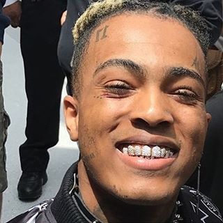 xxxtentacionblogpage:

jahsehismydaddy:

His smile 💞💞

Check out the website we dedicated to the beautiful life of XXXTENTACION(WEBSITE HERE)

IM SAD AND LOW YEAH 