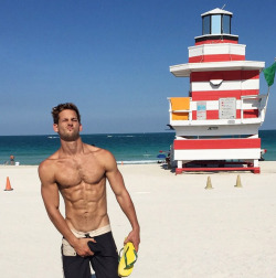 traveladdict227:  Oh Max Emerson, you’re