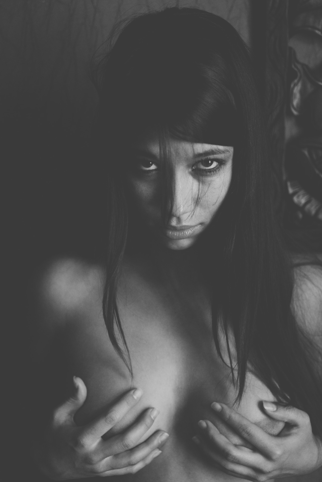 rachelcerise:  hesitation photo by http://davidcohenphotography.tumblr.com 