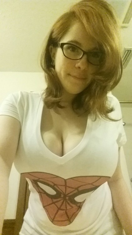 PARKER’S GONE HOME AND I’M ALONE POST PICTURES OF SPIDER-MAN SHIRTS AND BOOBS  (Also, it’s Parker’s birthday! Happy birthday, Dork.)