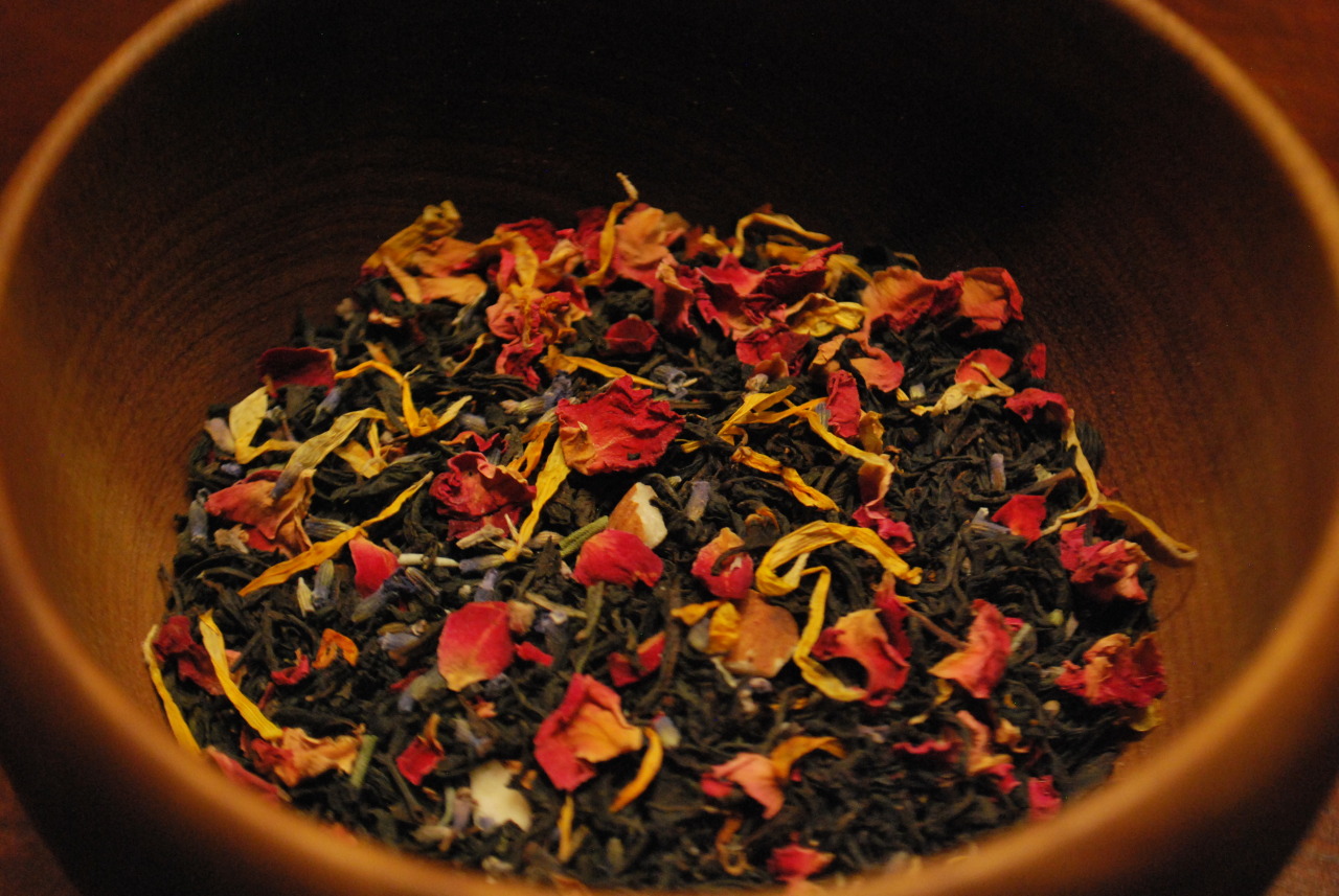 youareacancer:  Etsy.com/shop/AtlasTeas Just made a bunch of new original blends,