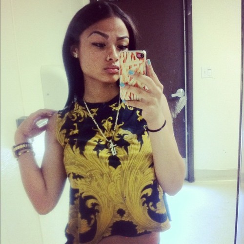 rriii-indialove:  “The India Love Glare" 