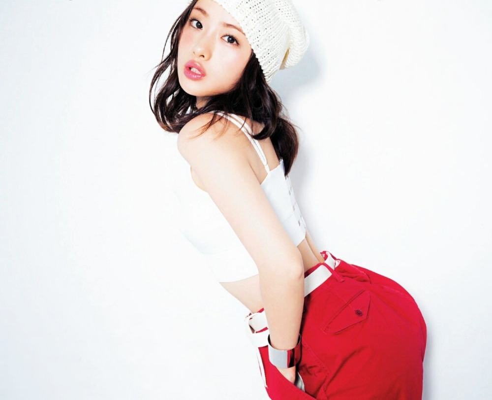 the-other-side-of-summer:  石原さとみ 