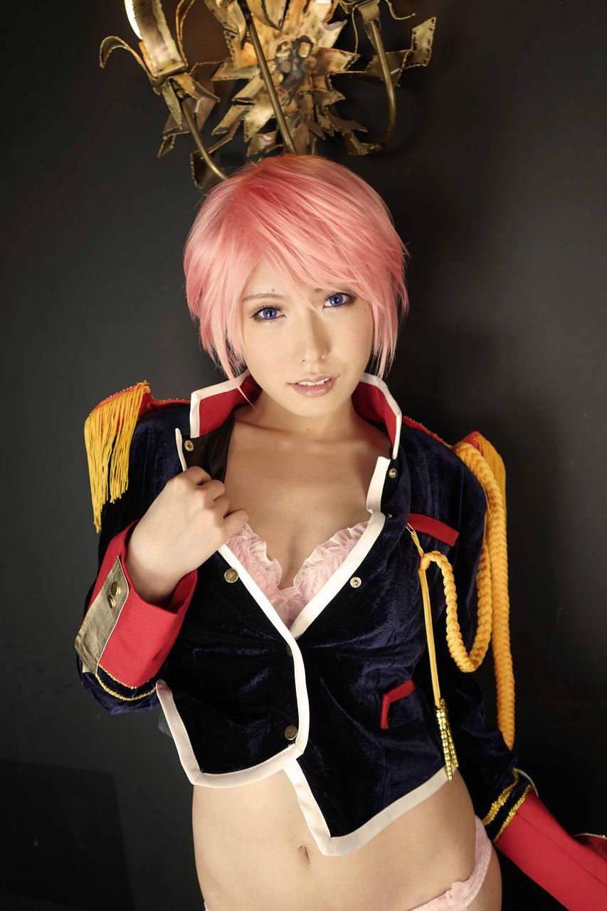 cosplaygirl:  高橋kouのサイケデリックパペット:27に撮影した有村千佳ちゃんの写真　コスホリック11の新作サンプル