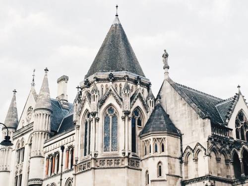 amyvnorris:top turret work rcj (at Royal Courts of Justice)