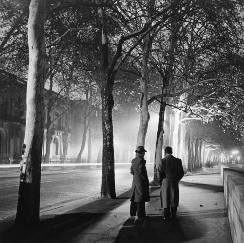 1bohemian:  Roger Schall. Les Quais. 1935 