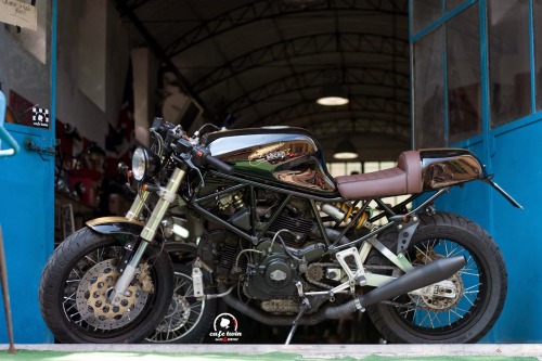 Ducati SS 900 Cafe Racer by Cafe Twin - Roma.More bikes here.