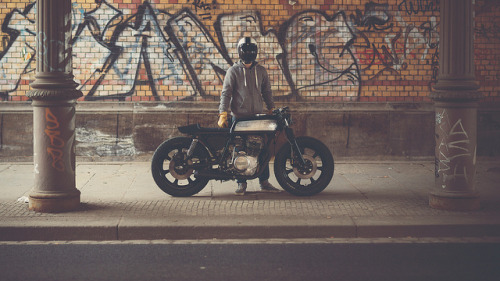 The Hookie02. by davidohl on Flickr.More motorcycle lifestyle.