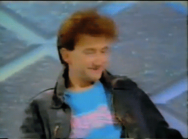 john-deacon-fucks: John Deacon being the cutest little bean on Pop Quiz (1983)
