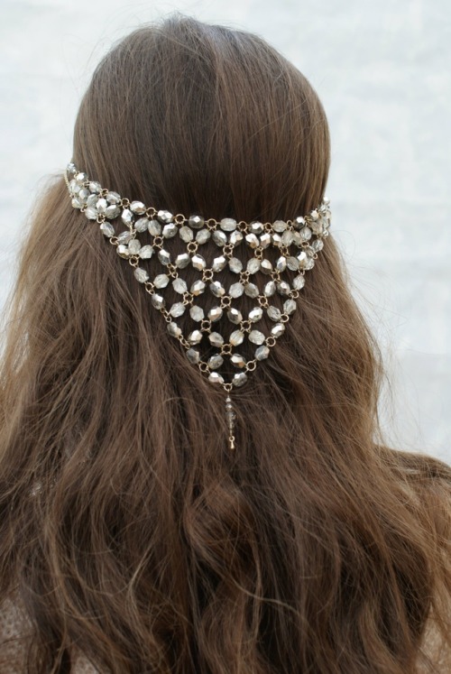 sosuperawesome:  Headpieces / Shoulder Necklaces  Rose Red Rose White on Etsy See our #Etsy or #Hair