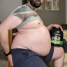 drewcent:It’s been 7 days since I started chugging heavy cream and meal replacement drinks twice a day.. my belly is getting used to being constantly bloated and expanding with more fat after every stuffing. But that means I’m getting greedier
