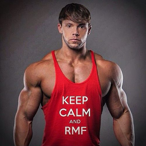 billyraysorensen:  Muscled up and all male …