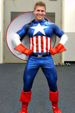 jeffers1980:  Other than Chris Evans Scott Herman is by far the best in Captain America geat