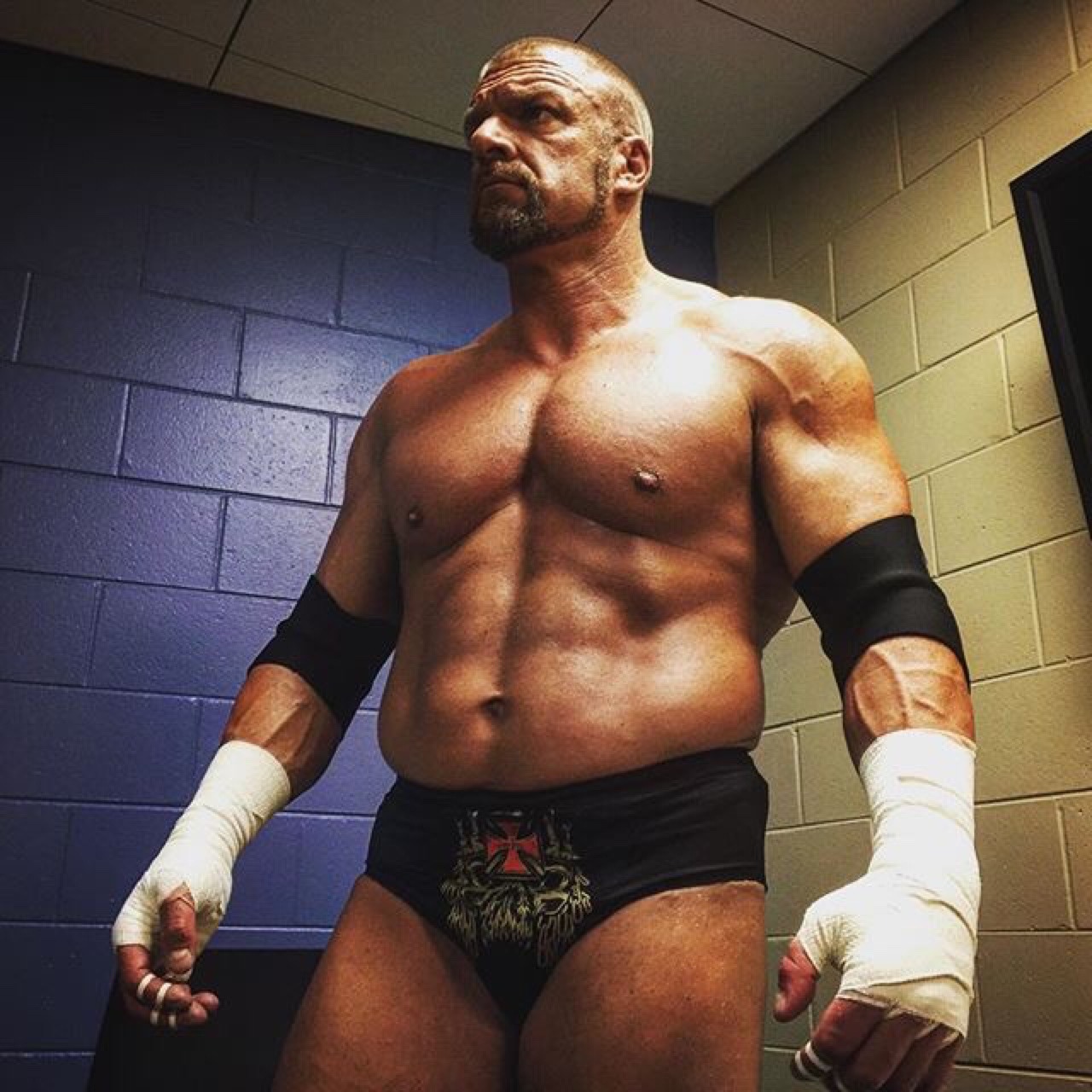 unstablexbalor:  wwe: The #30 and FINAL entrant into the #RoyalRumble…#WWE COO