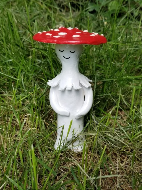 liliflower137: hellbendermaw: Mushroom Friends @danny-has-a-mainWe are the champions we are the ch