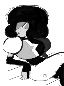 majorzagar:  I love drawing Garnet.