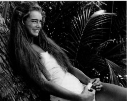 brunamuratori:  Brooke Shields - The Blue