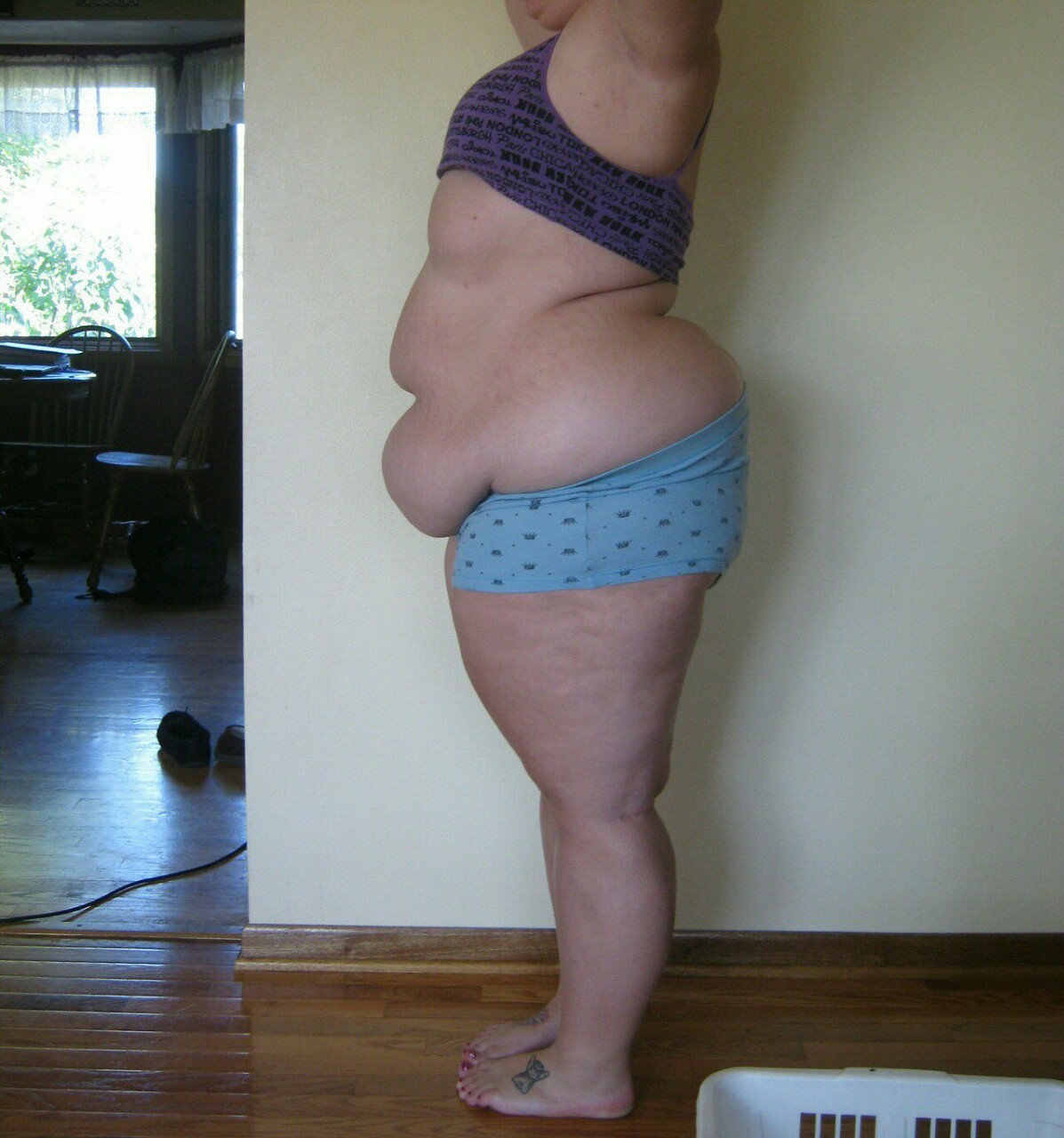 garyplv:  lavamonsterer:  Found pics of an ex on a old SD card. Might as well share.