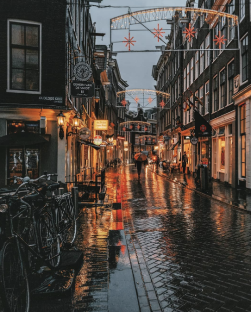 adventure-heart: You need to visit at least one time Amsterdam in your life