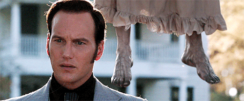 plasmalogical:michaelfassbender:Insidious (2010) // The Conjuring (2013)Worlds Most Oblivious Man