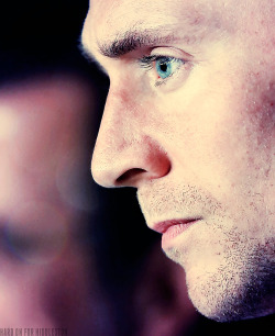 ihadratherhopedthatyouwouldcome:  hard-on-for-hiddleston: