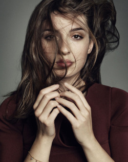  Maria Valverde in Spanish Beauties — shot