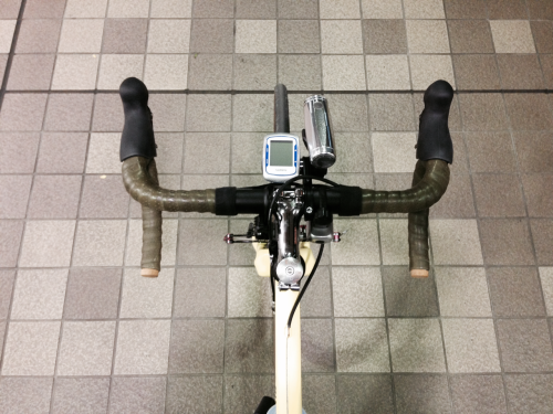 ewride:  最高のコンディションで迎えたブルベ300kmですが、途中くじけそうになりながらも17時間40分で無事完走しました、遅い…ちなみに一位は11時間台。女性含むガチな3人組でした。 今回辛