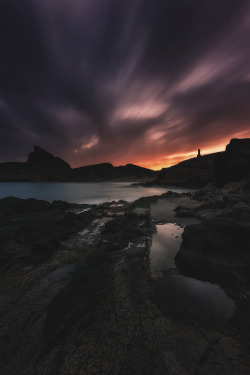 captvinvanity:    Atardecer | Francisco Rodriguez