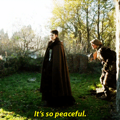 fponthedl:  Jamie &amp; Claire at the Black Kirk - 1x03 The Way Out  